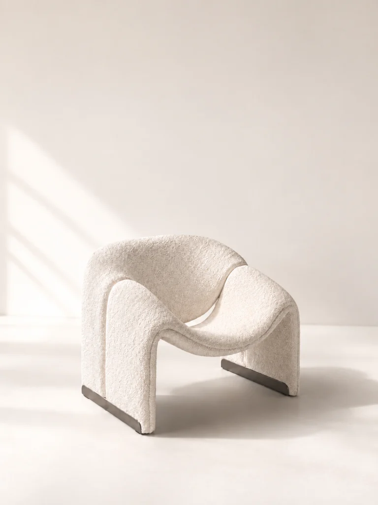 LUNA LOUNGE CHAIR